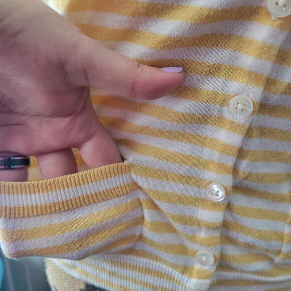 XS Gap yellow and white striped half-sleeve cardigan, good condition - Picture 2 of 4
